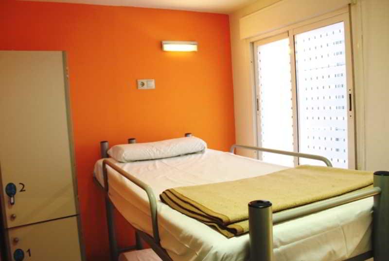 Room00 Valencia Hostel Exterior photo